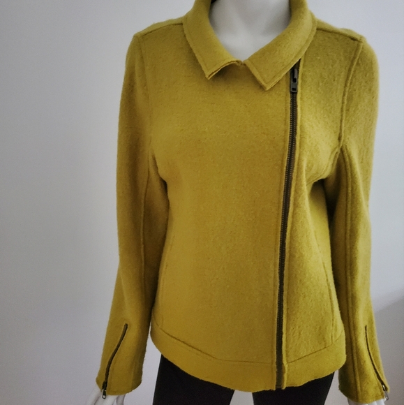 Jacket - Picture 2 of 8